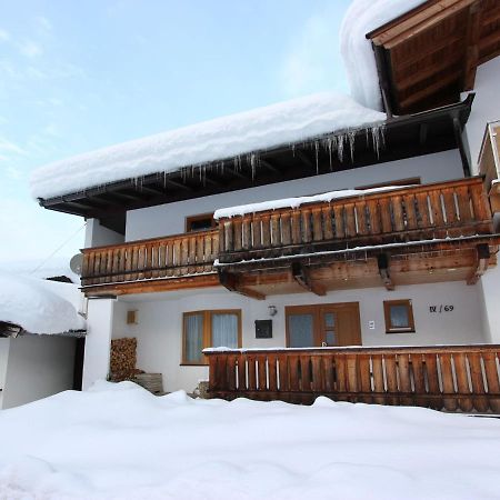 Boutique Apartment In Brixen With Mountain View Brixen im Thale Ngoại thất bức ảnh