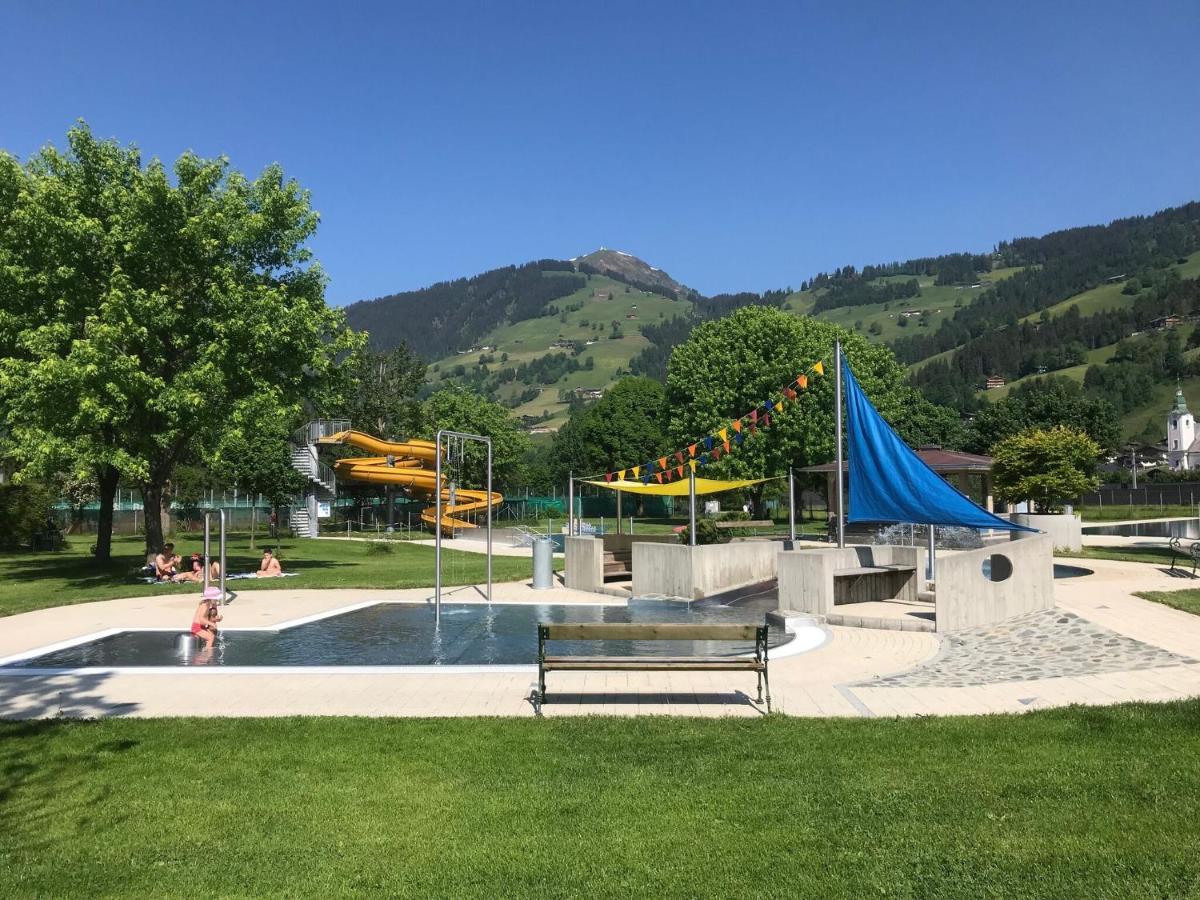 Boutique Apartment In Brixen With Mountain View Brixen im Thale Ngoại thất bức ảnh